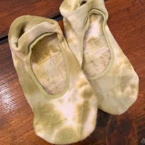 Pointe Studio Barre sticky socks